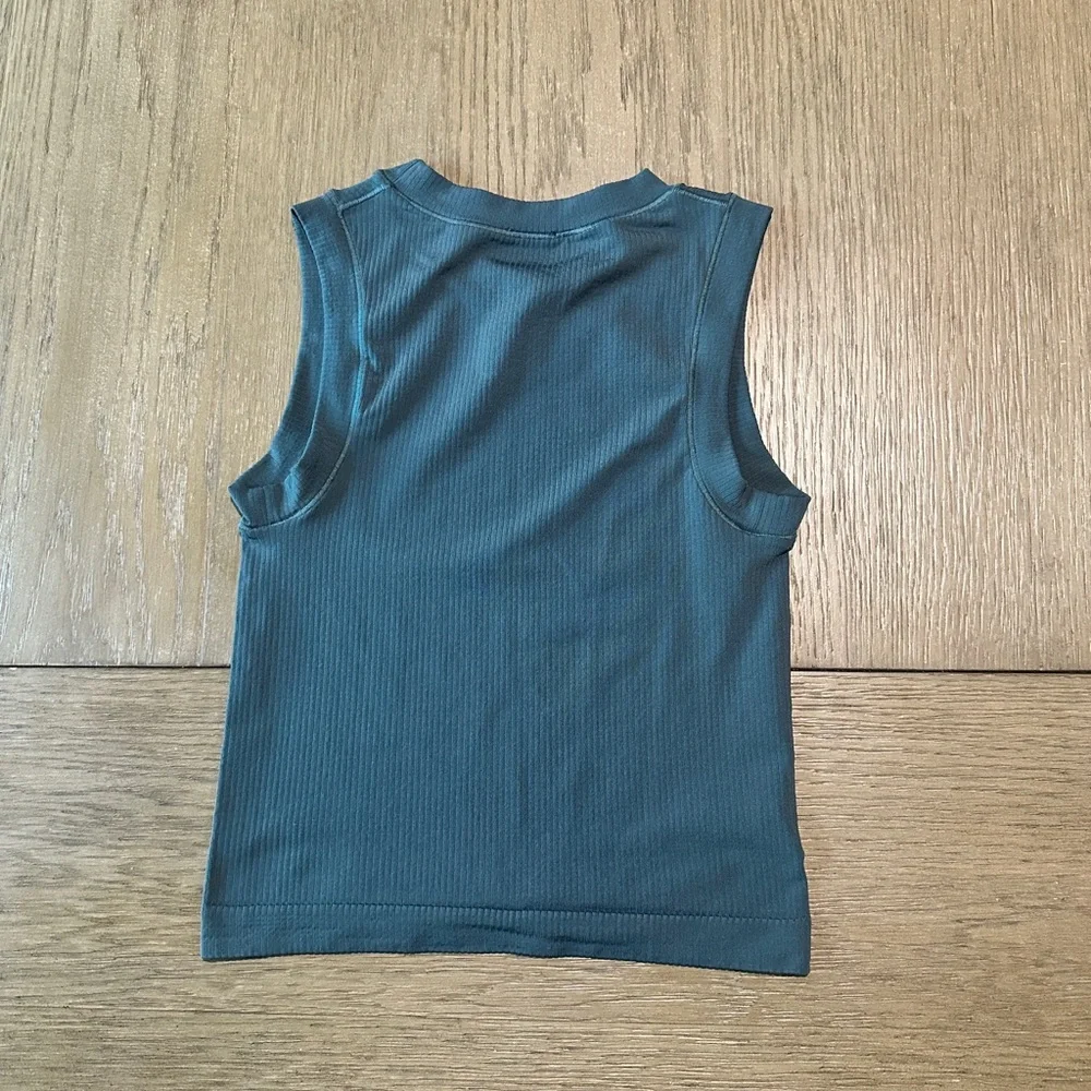 Athleta Renew Seamless Muscle Tank Size XXS Slate Blue - Picture 7 of 9